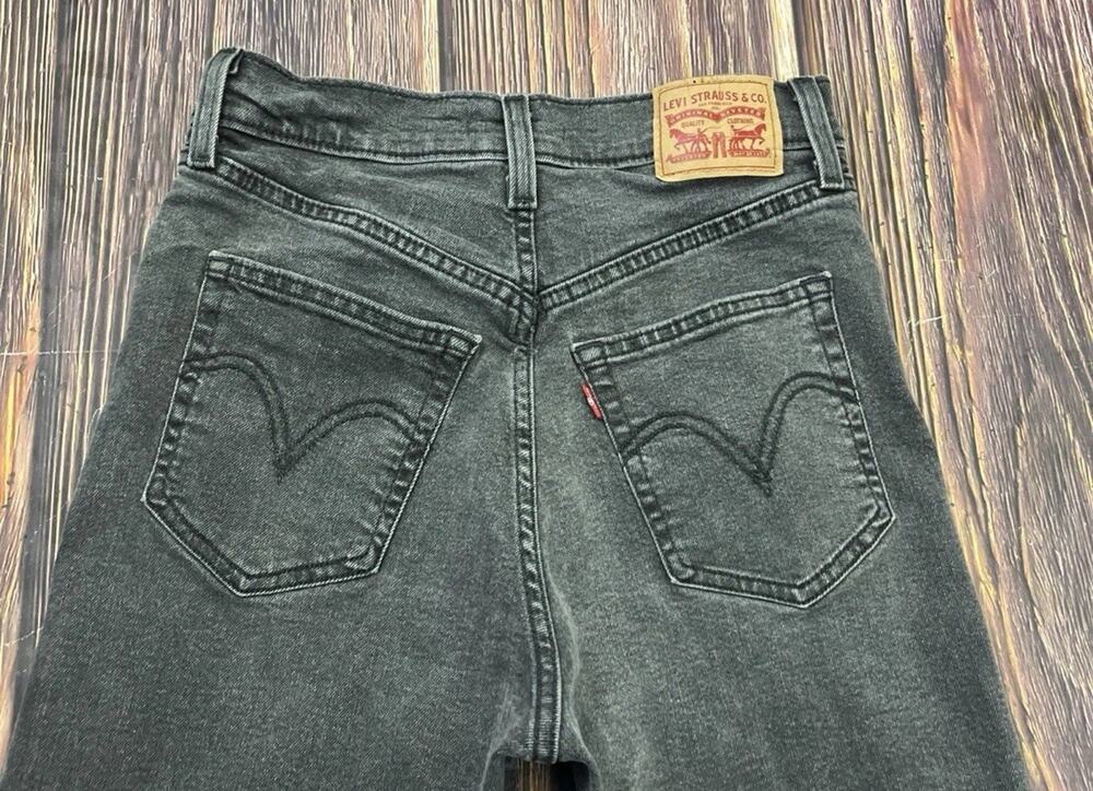 Levi's Premium Ribcage Straight Ankle Black Jeans Womens 28x26 High Rise Stretch